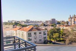 Apartamento com 61m², 2 dormitórios, 1 suíte, 1 vaga no bairro Passo da Areia em Porto Alegre - Foto 9