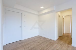 Apartamento com 61m², 2 dormitórios, 1 suíte, 1 vaga no bairro Passo da Areia em Porto Alegre - Foto 2