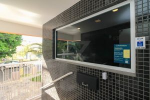 Apartamento à venda com 79m², 2 dormitórios, 2 suítes, 2 vagas no bairro Passo da Areia em Porto Alegre - Foto 5