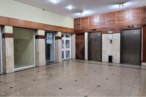 Salas/Conjuntos à venda com 190m² no bairro Centro Histórico em Porto Alegre - Foto 4