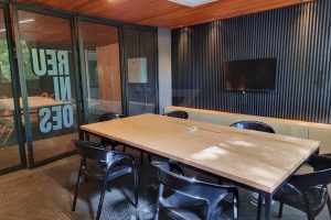 Studio à venda com 43m², 1 dormitório, 1 vaga no bairro Independência em Porto Alegre - Foto 8