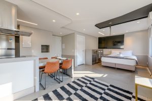 Apartamento à venda com 65m², 2 dormitórios, 1 suíte, 1 vaga no bairro Auxiliadora em Porto Alegre - Foto 11