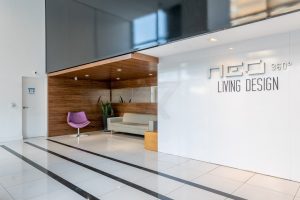 Apartamento à venda com 76m², 2 dormitórios, 1 suíte, 2 vagas no bairro Petrópolis em Porto Alegre - Foto 18