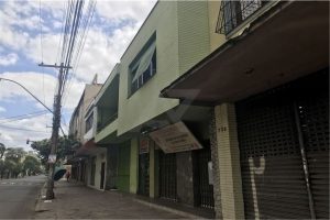 Casa à venda com 315m², 1 dormitório, 4 vagas no bairro São Geraldo em Porto Alegre - Foto 5