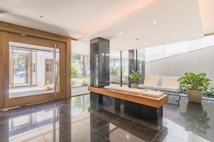 Apartamento à venda com 169m², 3 dormitórios, 1 suíte, 4 vagas no bairro Petrópolis em Porto Alegre - Foto 4