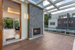 Casa em Condomínio à venda com 494m², 3 dormitórios, 3 suítes, 3 vagas no bairro Pedra Redonda em Porto Alegre - Foto 13