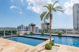 Apartamento à venda com 76m², 2 dormitórios, 1 suíte, 2 vagas no bairro Petrópolis em Porto Alegre - Foto 27