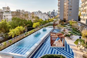 Apartamento à venda com 143m², 3 dormitórios, 3 suítes, 2 vagas no bairro Rio Branco em Porto Alegre - Foto 2