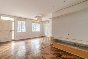 Casa à venda com 94m², 2 dormitórios, 1 suíte, 1 vaga no bairro Bela Vista em Porto Alegre - Foto 3