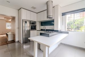 Casa à venda com 94m², 2 dormitórios, 1 suíte, 1 vaga no bairro Bela Vista em Porto Alegre - Foto 17