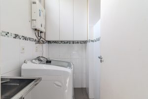 Casa à venda com 94m², 2 dormitórios, 1 suíte, 1 vaga no bairro Bela Vista em Porto Alegre - Foto 18