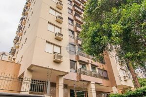 Apartamento à venda com 74m², 2 dormitórios, 1 suíte, 1 vaga no bairro Petrópolis em Porto Alegre - Foto 37