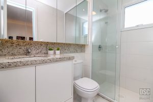 Apartamento à venda com 79m², 2 dormitórios, 2 suítes, 2 vagas no bairro Passo da Areia em Porto Alegre - Foto 21