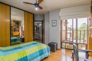 Casa em Condomínio à venda com 199m², 4 dormitórios, 1 suíte, 2 vagas no bairro Chacara das Pedras em Porto Alegre - Foto 13