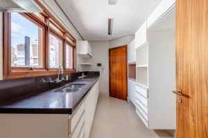 Cobertura à venda com 449m², 5 dormitórios, 2 suítes, 4 vagas no bairro Bela Vista em Porto Alegre - Foto 9