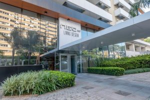 Apartamento à venda com 76m², 2 dormitórios, 1 suíte, 2 vagas no bairro Petrópolis em Porto Alegre - Foto 17