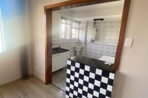 Apartamento à venda com 42m², 1 dormitório no bairro Menino Deus em Porto Alegre - Foto 2