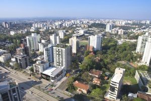 Apartamento à venda com 182m², 3 dormitórios, 3 suítes, 4 vagas no bairro Três Figueiras em Porto Alegre - Foto 33