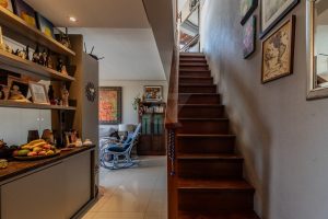 Cobertura à venda com 161m², 2 dormitórios, 1 suíte, 2 vagas no bairro Santana em Porto Alegre - Foto 2