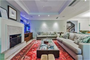 Casa em Condomínio com 420m², 4 dormitórios, 4 suítes, 3 vagas no bairro Três Figueiras em Porto Alegre - Foto 5