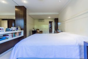 Casa em Condomínio com 420m², 4 dormitórios, 4 suítes, 3 vagas no bairro Três Figueiras em Porto Alegre - Foto 19