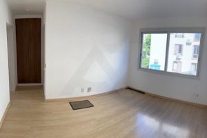 Apartamento à venda com 44m², 1 dormitório, 1 vaga no bairro Auxiliadora em Porto Alegre - Foto 2