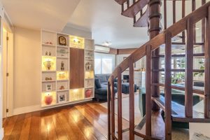 Cobertura à venda com 337m², 3 dormitórios, 1 suíte, 2 vagas no bairro Bela Vista em Porto Alegre - Foto 4