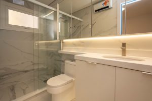 Apartamento à venda com 134m², 3 dormitórios, 3 suítes, 2 vagas no bairro Moinhos de Vento em Porto Alegre - Foto 28