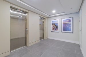 Apartamento à venda com 45m², 1 dormitório, 1 suíte, 1 vaga no bairro Cidade Baixa em Porto Alegre - Foto 8