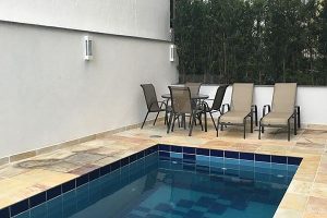 Apartamento à venda com 74m², 3 dormitórios, 1 suíte, 2 vagas no bairro Rio Branco em Porto Alegre - Foto 9