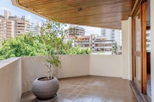 Cobertura à venda com 449m², 5 dormitórios, 2 suítes, 4 vagas no bairro Bela Vista em Porto Alegre - Foto 6