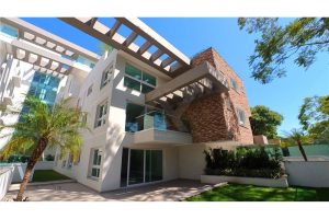 Apartamento à venda com 87m², 3 dormitórios, 1 suíte, 2 vagas no bairro Menino Deus em Porto Alegre - Foto 4