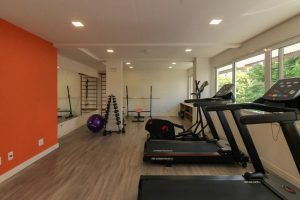 Apartamento à venda com 79m², 2 dormitórios, 2 suítes, 2 vagas no bairro Passo da Areia em Porto Alegre - Foto 23