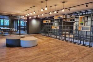 Studio à venda com 43m², 1 dormitório, 1 vaga no bairro Independência em Porto Alegre - Foto 9