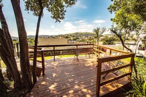 Apartamento à venda com 57m², 2 dormitórios, 1 suíte, 1 vaga no bairro Santo Antônio em Porto Alegre - Foto 12