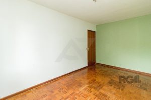 Apartamento à venda com 75m², 2 dormitórios, 1 vaga no bairro Cristo Redentor em Porto Alegre - Foto 8