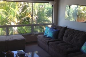 Casa em Condomínio à venda com 210m², 3 dormitórios, 3 suítes, 1 vaga no bairro Tristeza em Porto Alegre - Foto 3