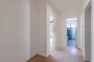 Casa com 230m², 4 dormitórios, 5 vagas no bairro Três Figueiras em Porto Alegre - Foto 6