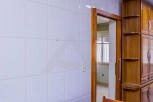 Apartamento à venda com 100m², 3 dormitórios, 1 suíte, 1 vaga no bairro Moinhos de Vento em Porto Alegre - Foto 5