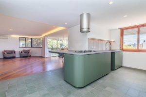 Apartamento à venda com 170m², 3 dormitórios, 3 suítes, 2 vagas no bairro Moinhos de Vento em Porto Alegre - Foto 9