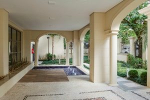 Apartamento à venda com 79m², 2 dormitórios, 1 suíte, 2 vagas no bairro Três Figueiras em Porto Alegre - Foto 6