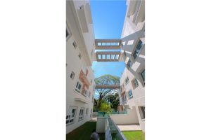 Apartamento à venda com 87m², 3 dormitórios, 1 suíte, 2 vagas no bairro Menino Deus em Porto Alegre - Foto 5