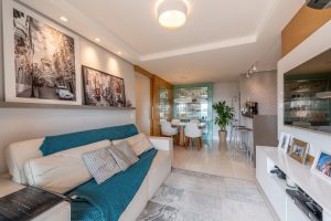 Apartamento à venda com 76m², 2 dormitórios, 1 suíte, 2 vagas no bairro Petrópolis em Porto Alegre - Foto 5