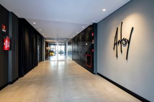 Studio à venda com 46m², 1 dormitório, 1 vaga no bairro Cidade Baixa em Porto Alegre - Foto 9