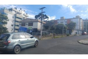 Prédio Comercial à venda com 840m² no bairro Cristo Redentor em Porto Alegre - Foto 3