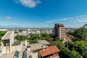 Apartamento à venda com 118m², 3 dormitórios, 1 suíte, 1 vaga no bairro Menino Deus em Porto Alegre - Foto 8