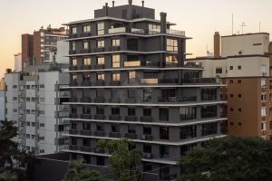Apartamento à venda com 77m², 1 dormitório, 1 vaga no bairro Boa Vista em Porto Alegre - Foto 3