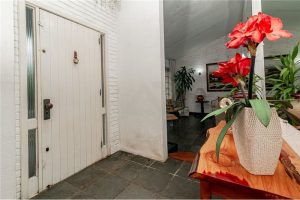 Casa à venda com 390m², 6 dormitórios, 2 suítes, 5 vagas no bairro Boa Vista em Porto Alegre - Foto 5