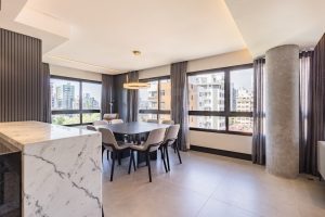 Apartamento à venda com 130m², 3 dormitórios, 3 suítes, 3 vagas no bairro Petrópolis em Porto Alegre - Foto 9