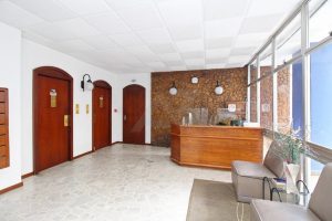 Apartamento à venda com 66m², 2 dormitórios, 1 vaga no bairro Centro Histórico em Porto Alegre - Foto 28